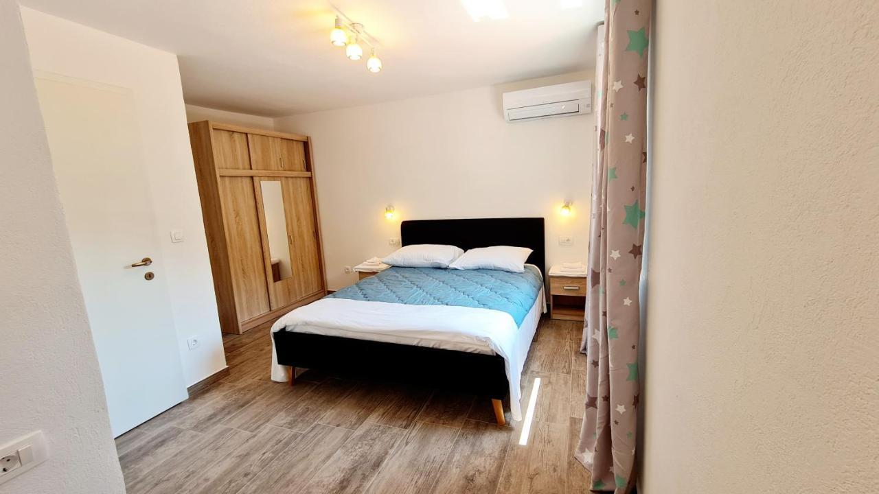 Fiesa Residence ปอร์โตรอซ ภายนอก รูปภาพ